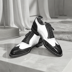 12 / Black / Leather